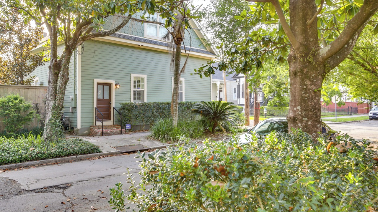 Photo of Others in Uptown Historic District