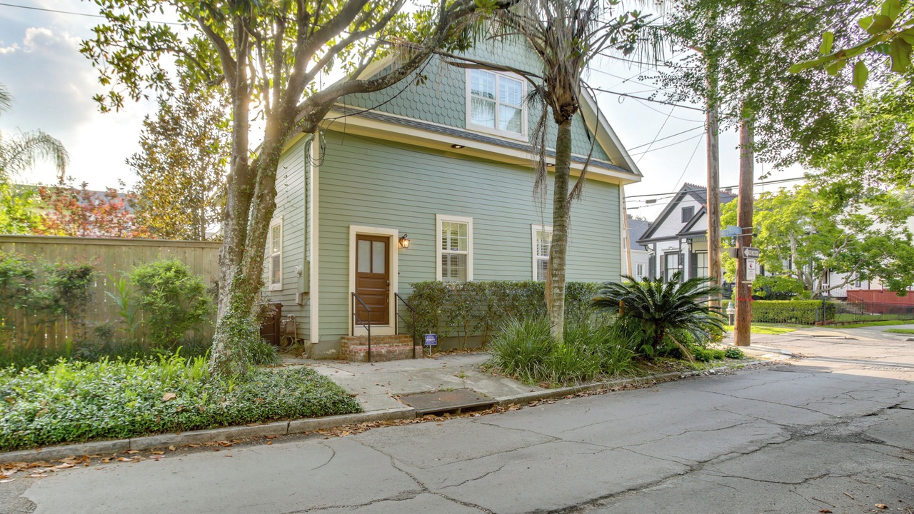 Photo of Outdoor in Uptown Historic District