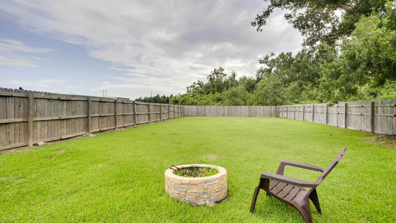 Photo of Outdoor in Golden Meadow