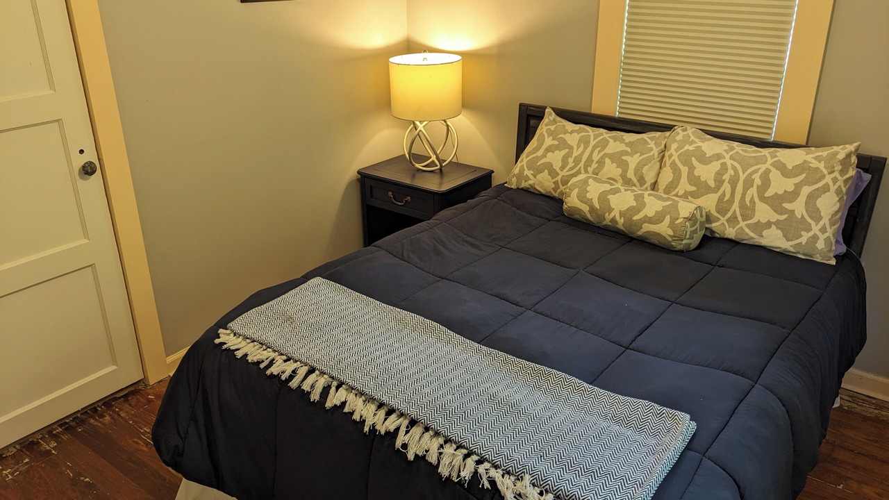 Photo of Bedroom in Downtown