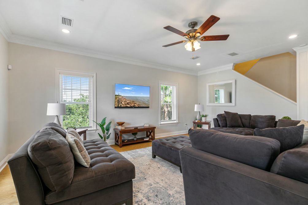 Photo of Livingroom in Ocean Springs