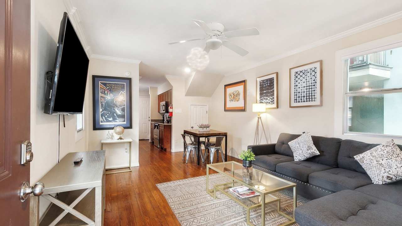 Photo of Livingroom in Treme