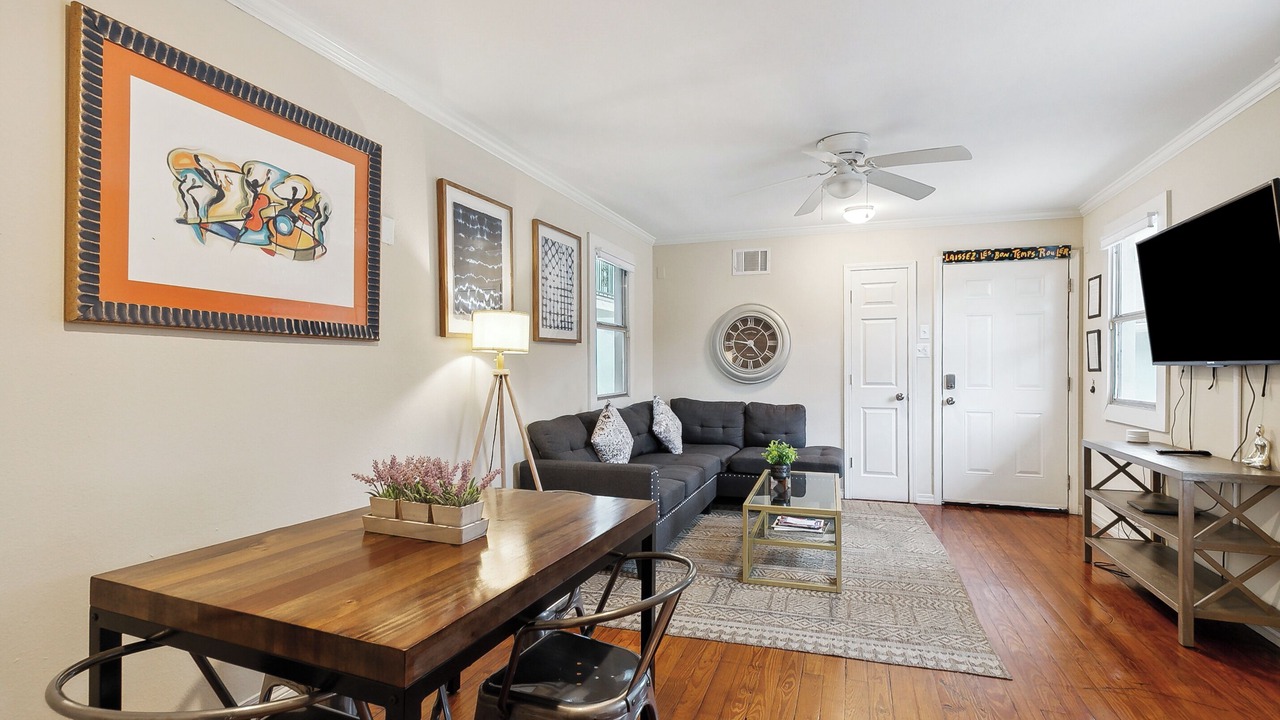 Photo of Livingroom in Treme
