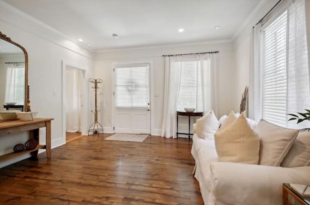 Photo of Bedroom in Mandeville