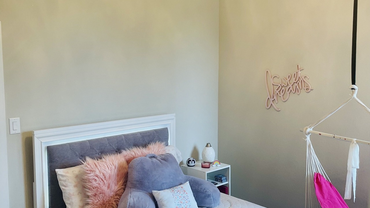 Photo of Bedroom in Gordon