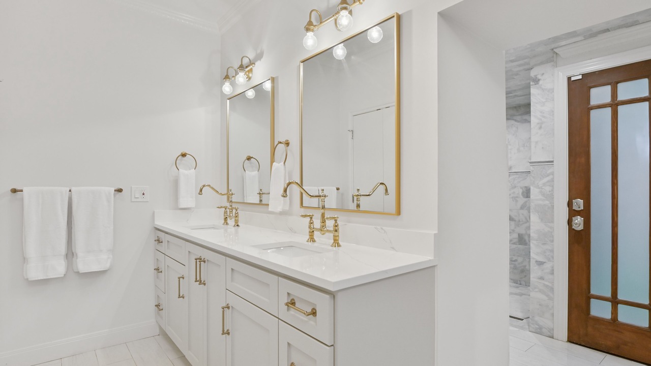 Photo of Bathroom in Hudson Bend