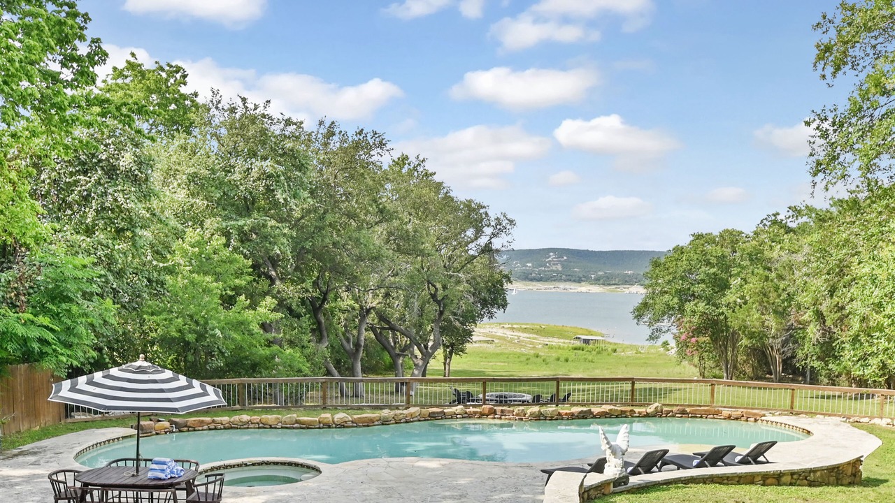 Photo of Outdoor in Hudson Bend