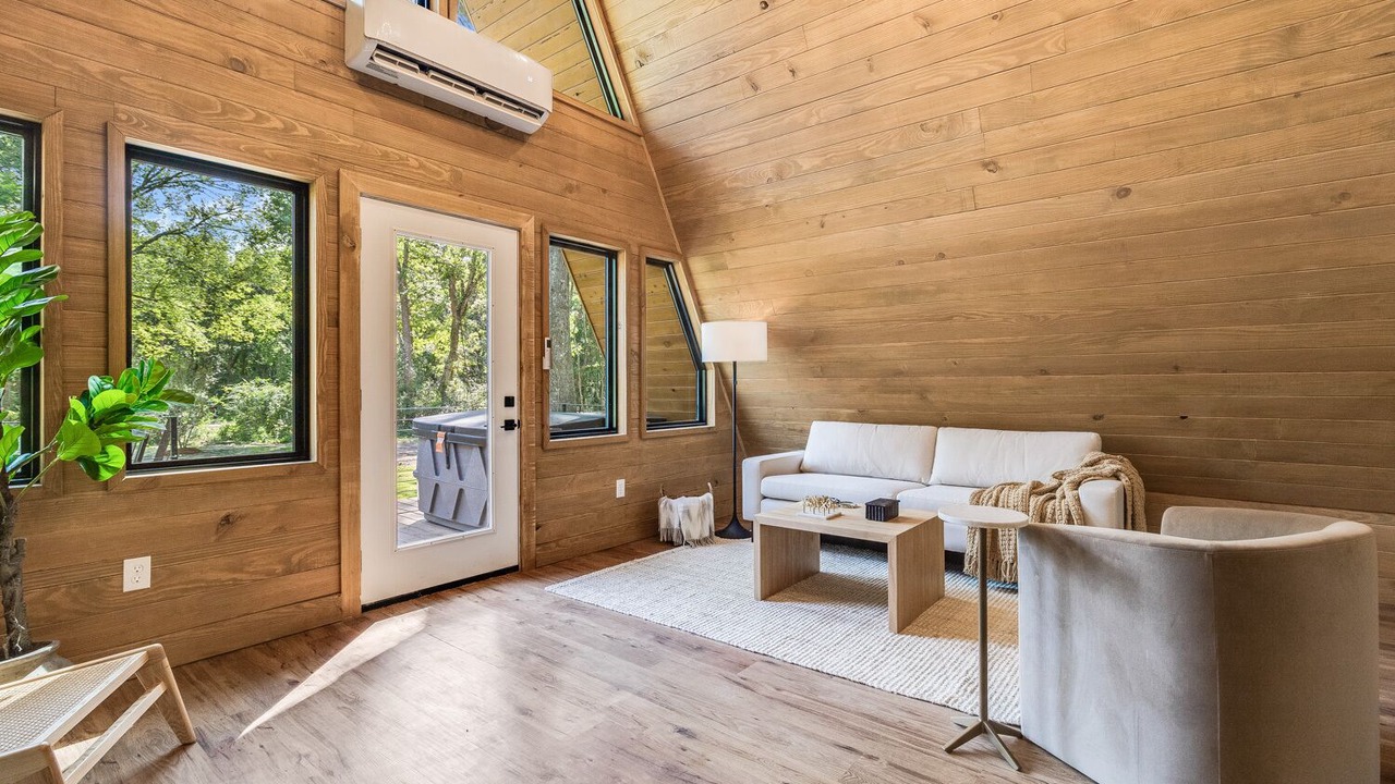 Photo of Livingroom in New Iberia