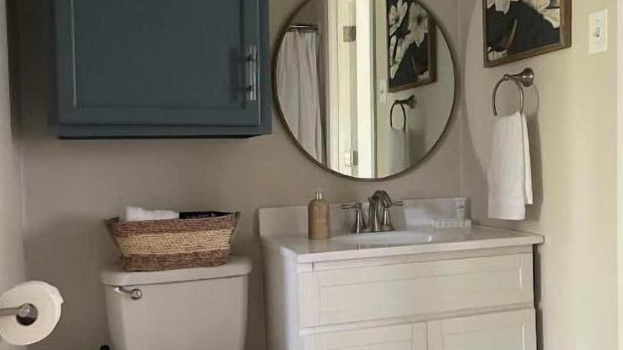 Photo of Bathroom in New Iberia