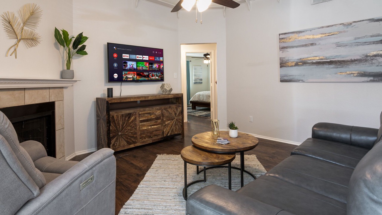 Photo of Livingroom in Fossil Creek