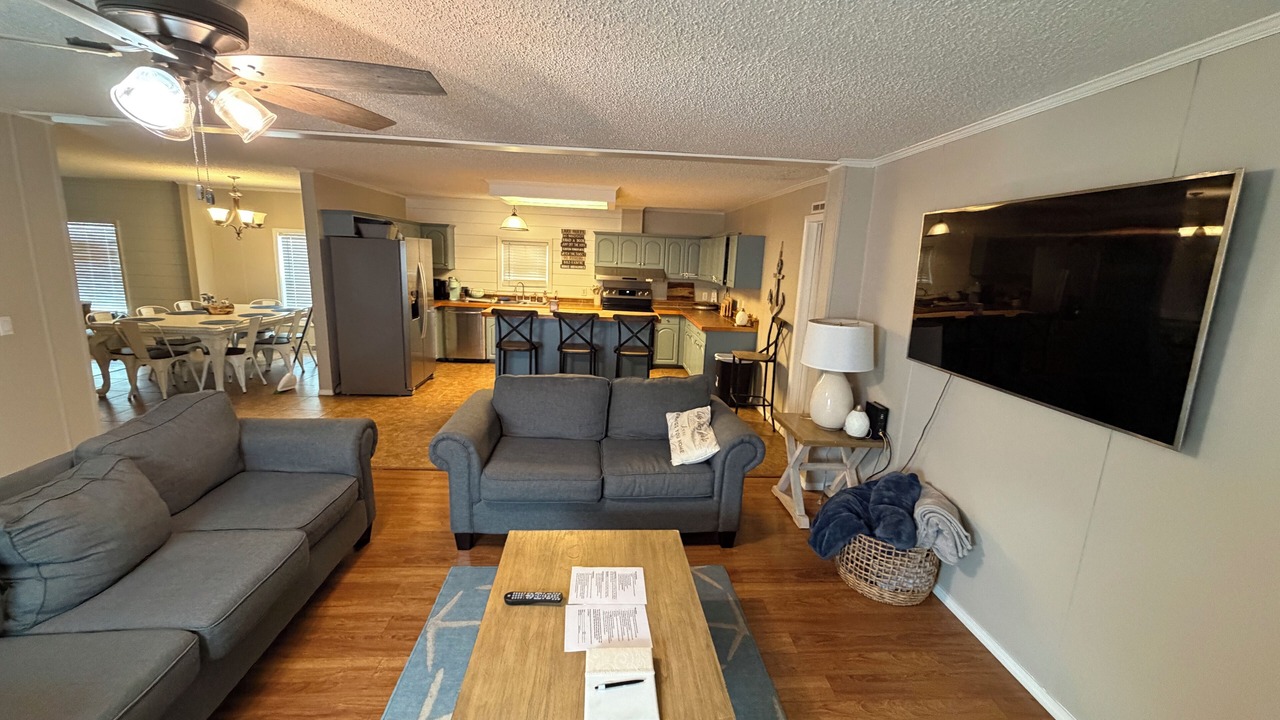 Photo of Livingroom in Chauvin