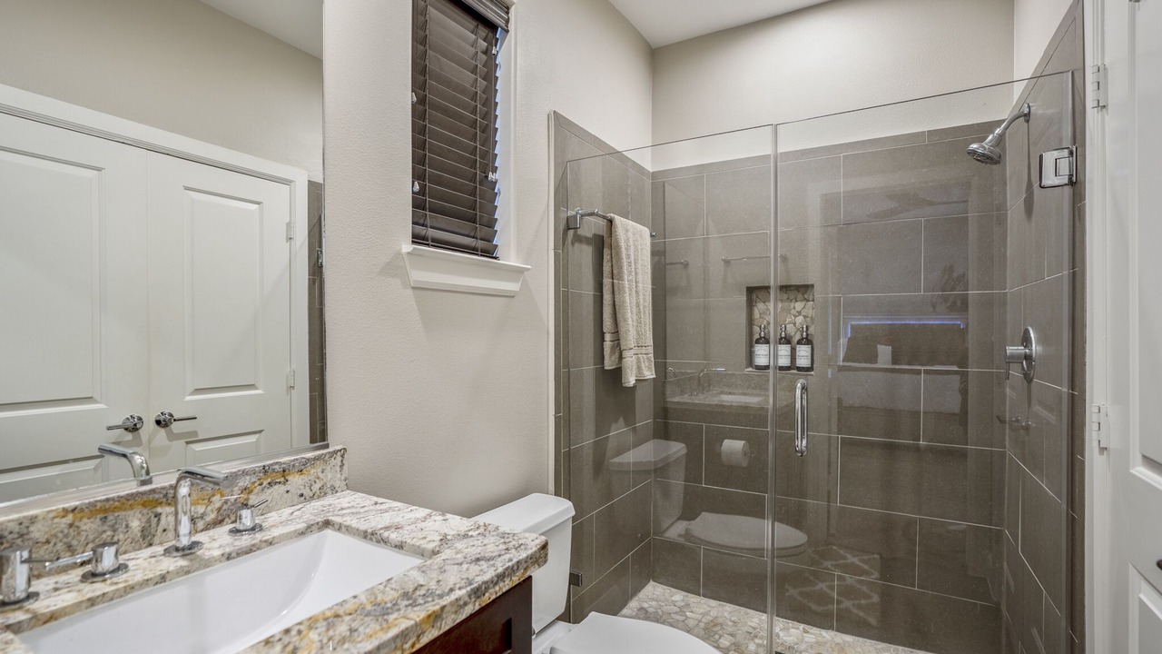 Photo of Bathroom in Midtown