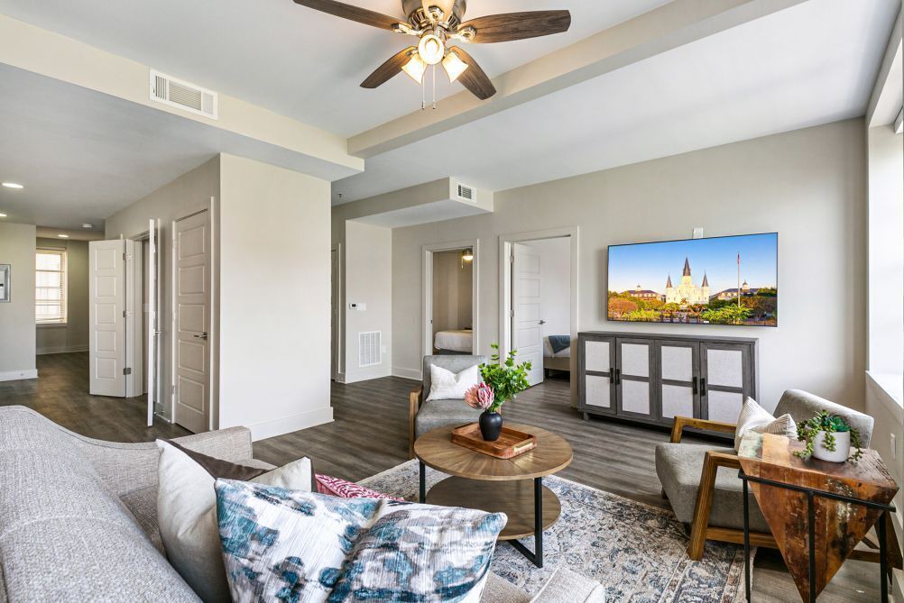 Photo of Livingroom in Central Business District