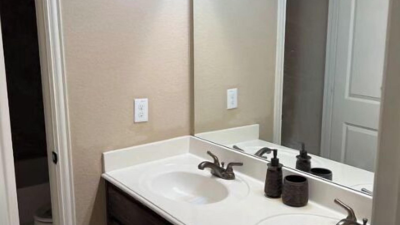 Photo of Bathroom in DeSoto