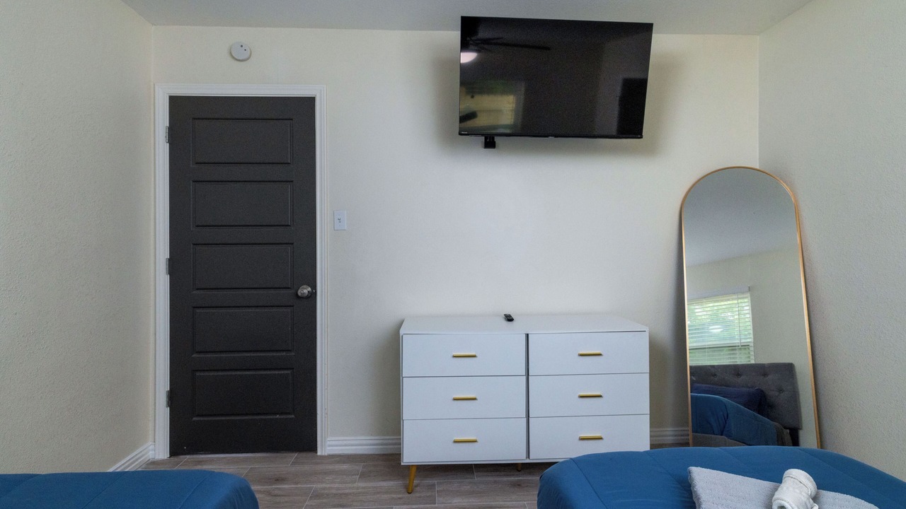 Photo of Bedroom in Lake Worth