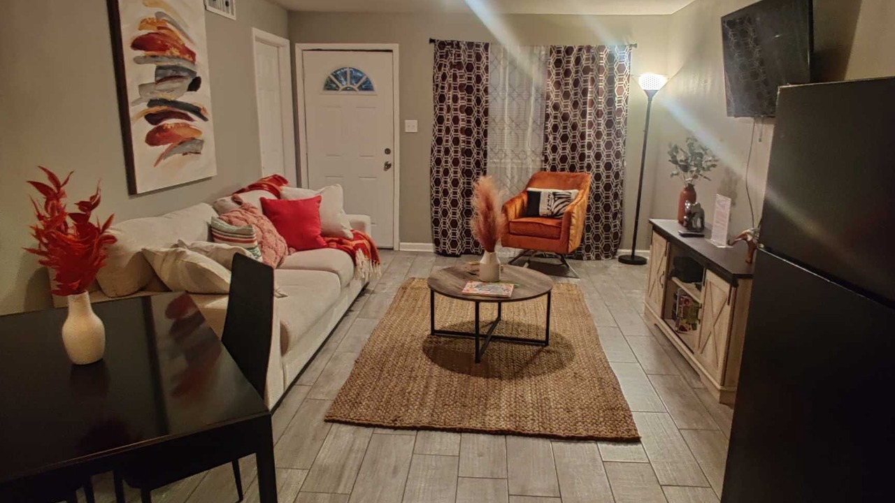 Photo of Livingroom in Mid City North