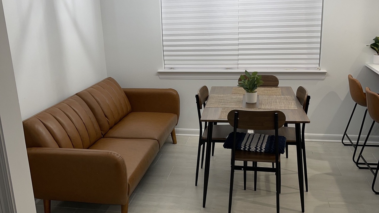 Photo of Livingroom in Park Forest - LA North