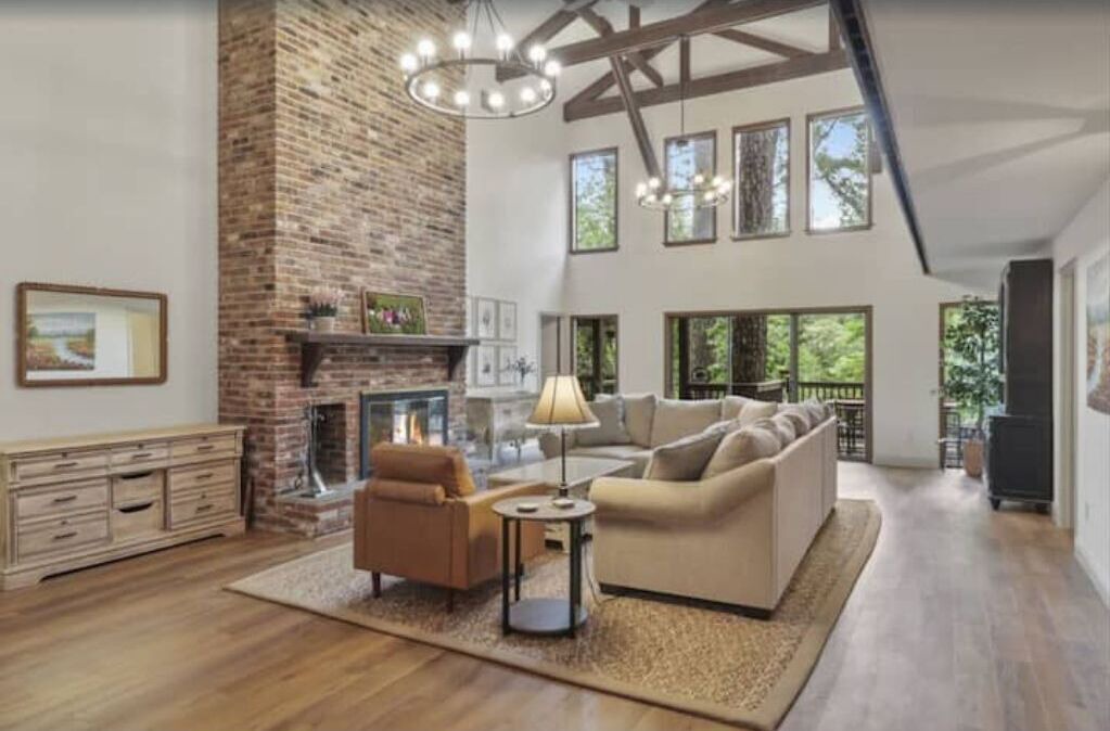 Photo of Livingroom in Covington