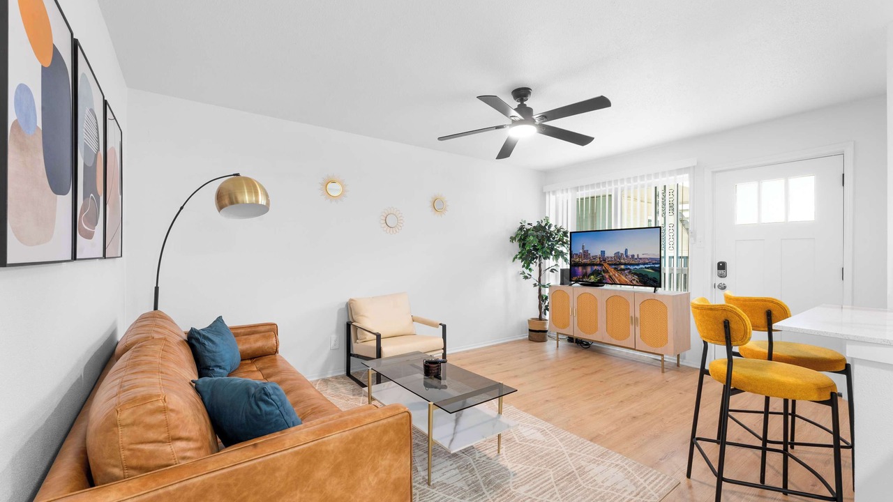 Photo of Livingroom in Hancock
