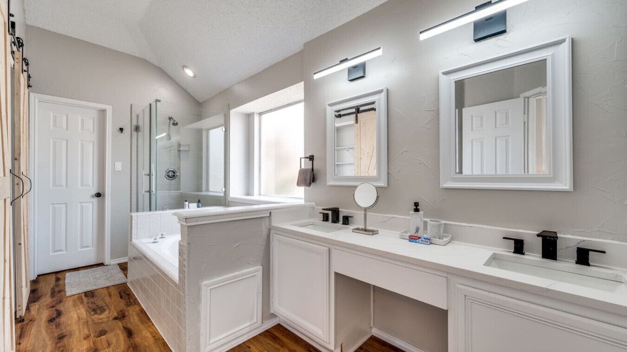 Photo of Bathroom in The Colony