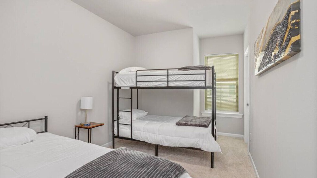Photo of Bedroom in Highlands - Perkins