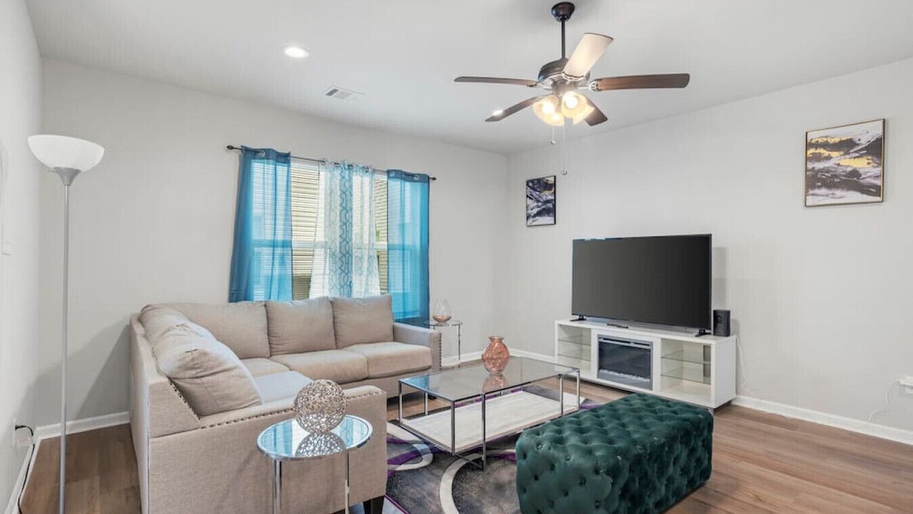 Photo of Livingroom in Highlands - Perkins