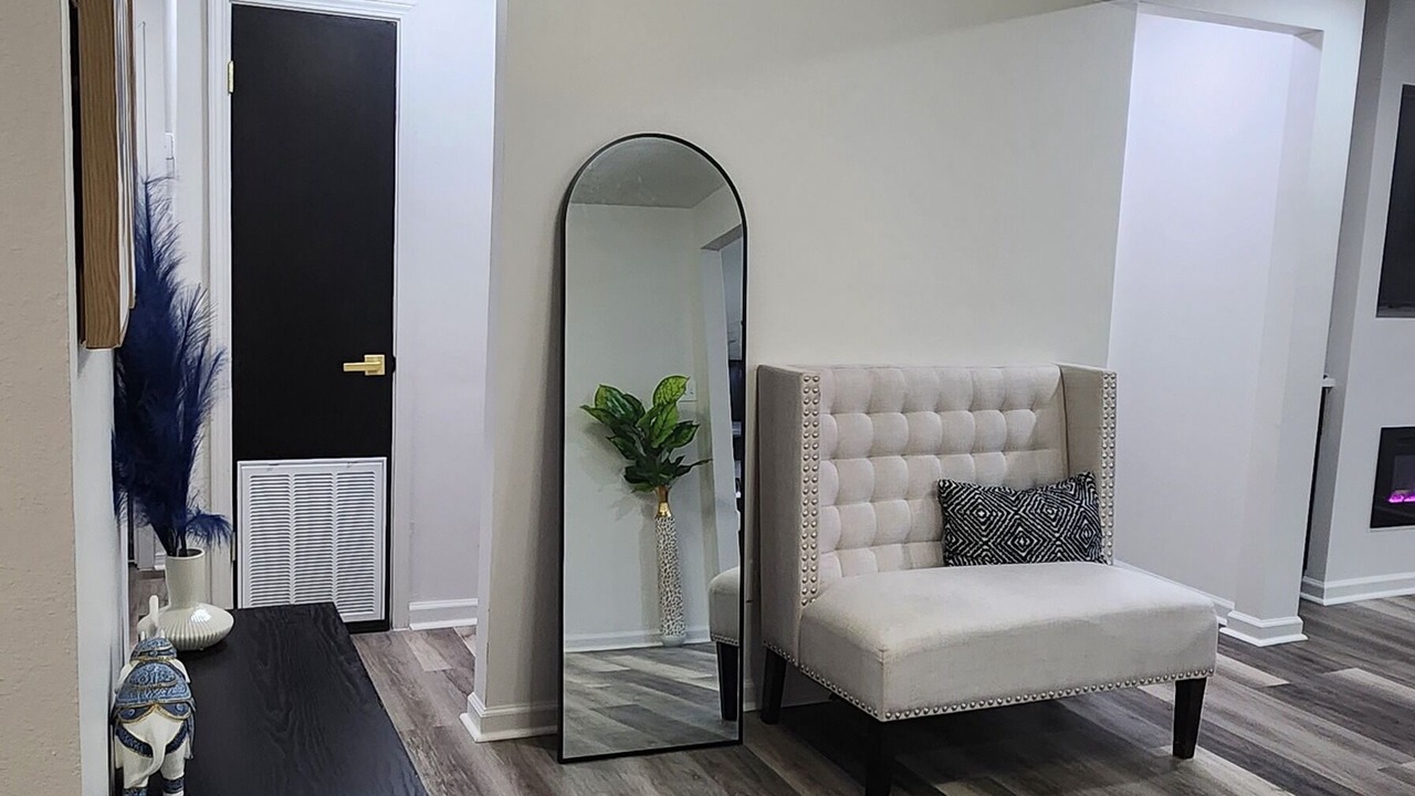 Photo of Livingroom in Broadmoor
