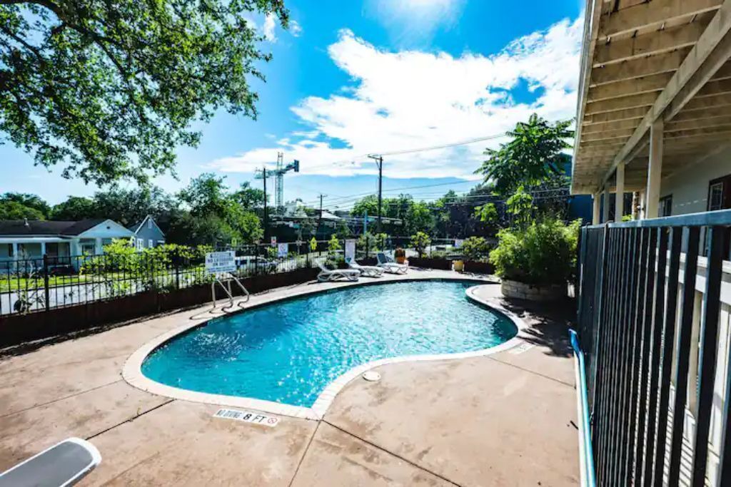 Photo of Outdoor in Clarksville