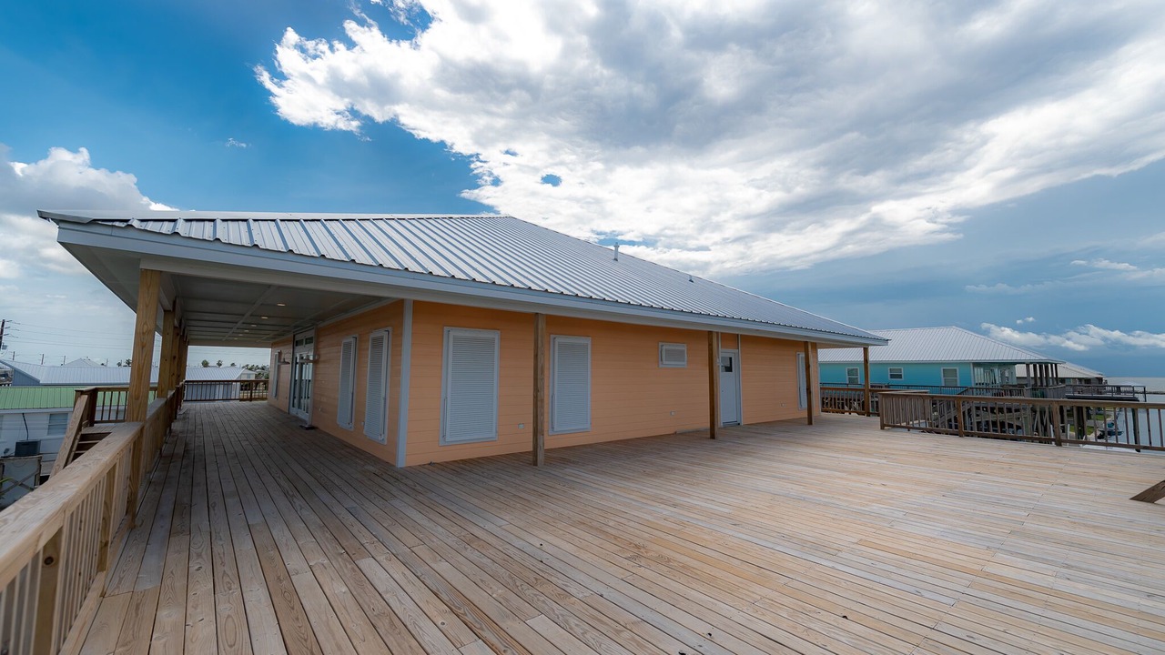 Photo of Outdoor in Golden Meadow