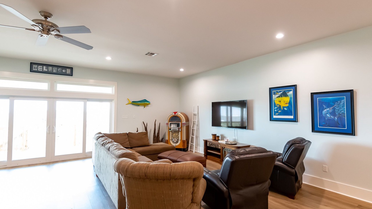 Photo of Livingroom in Golden Meadow