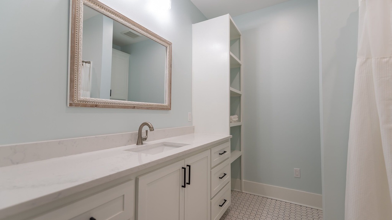 Photo of Bathroom in Golden Meadow
