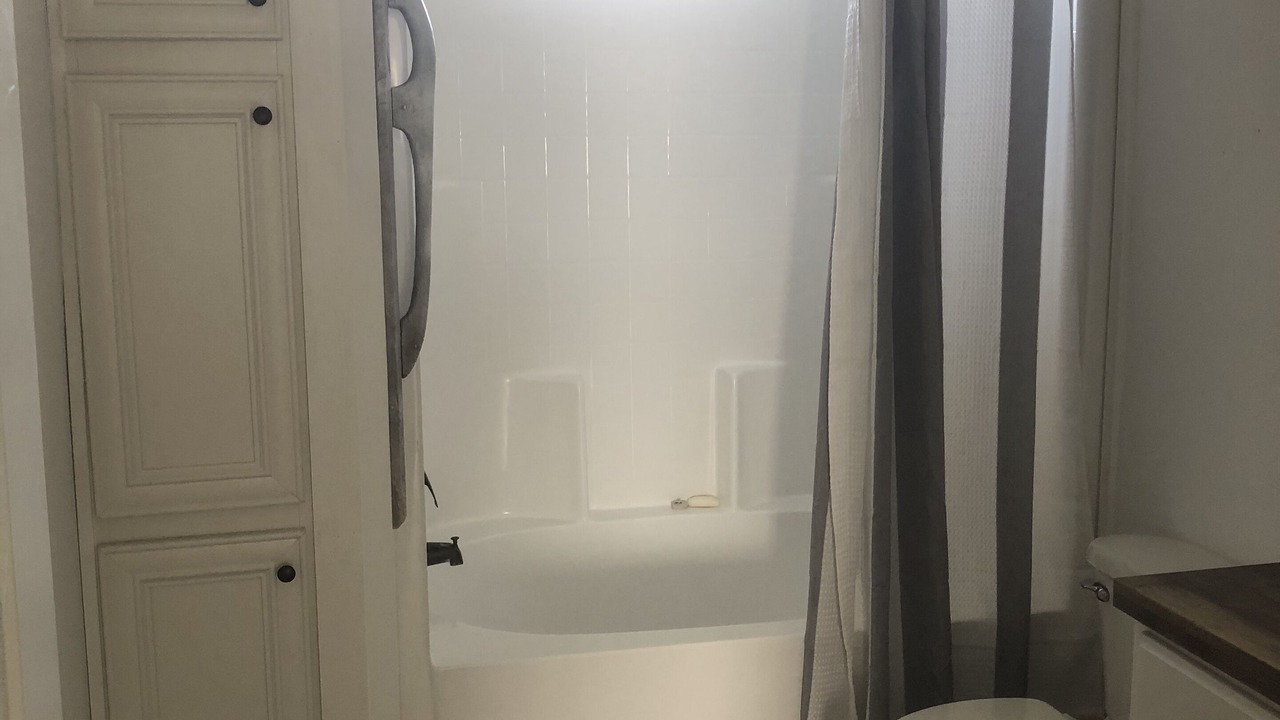 Photo of Bathroom in Negreet