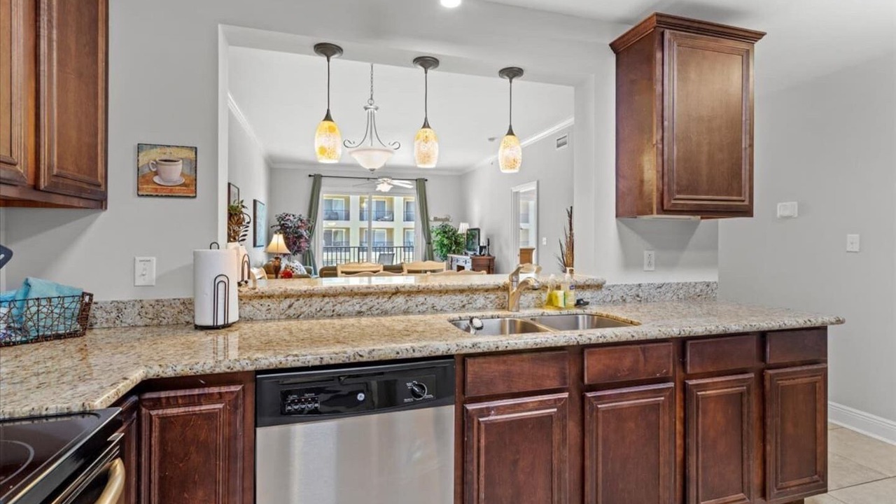 Photo of Kitchen in Henderson Point