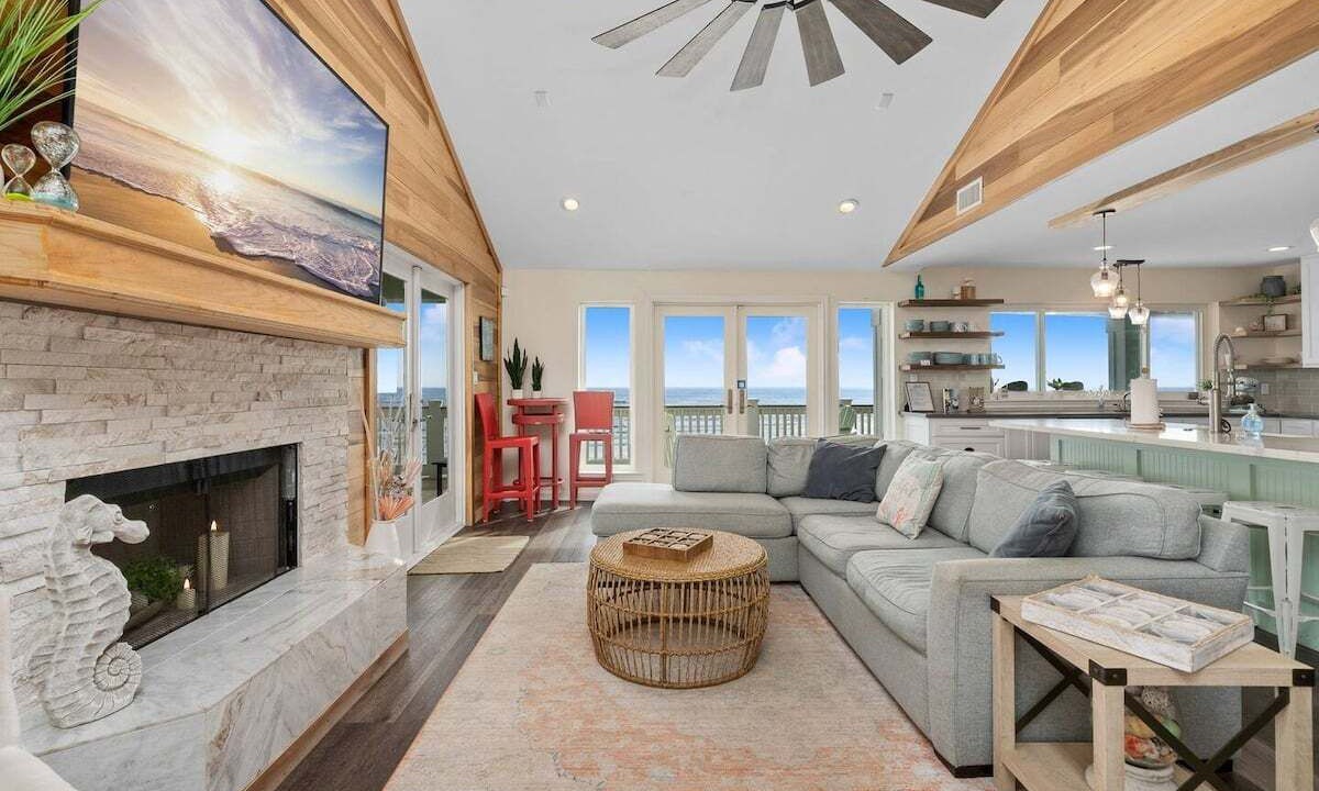 Photo of Bedroom in Pirates Beach