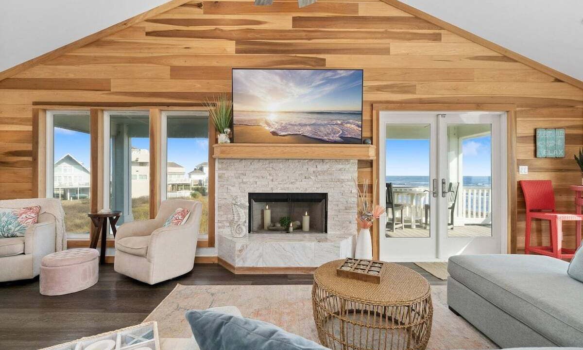 Photo of Patio Balcony in Pirates Beach