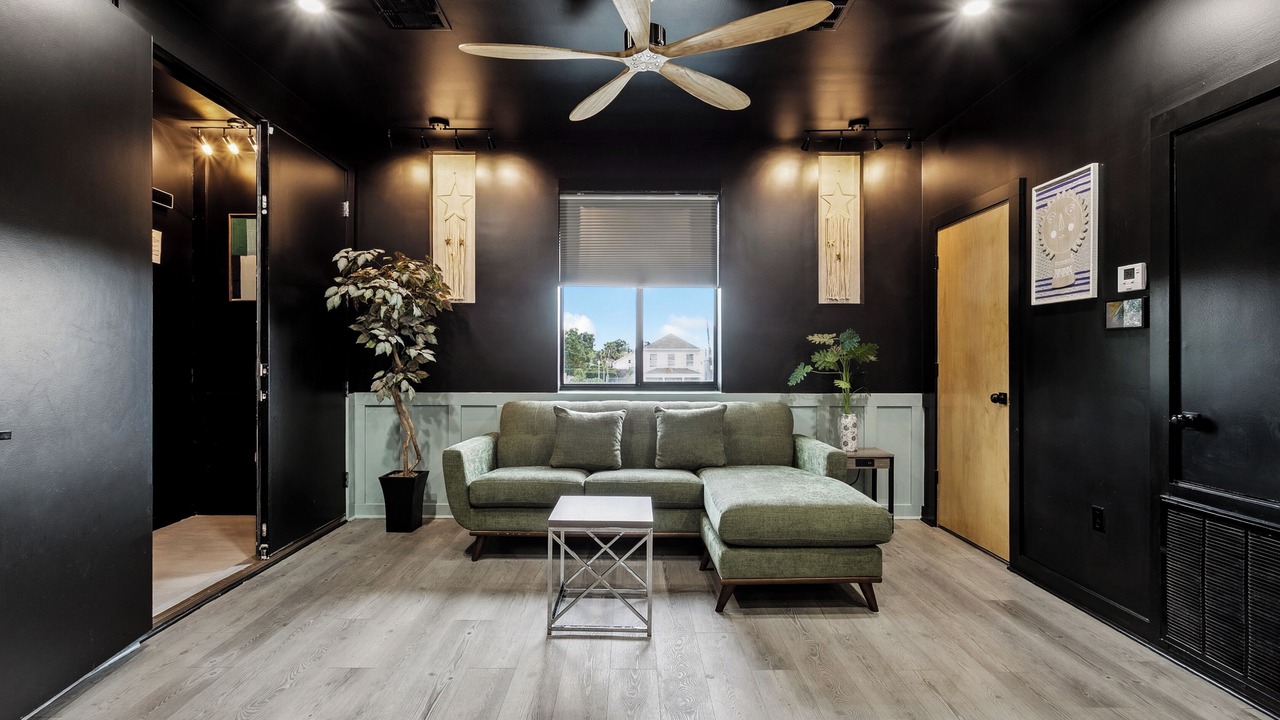 Photo of Livingroom in Faubourg Lafayette