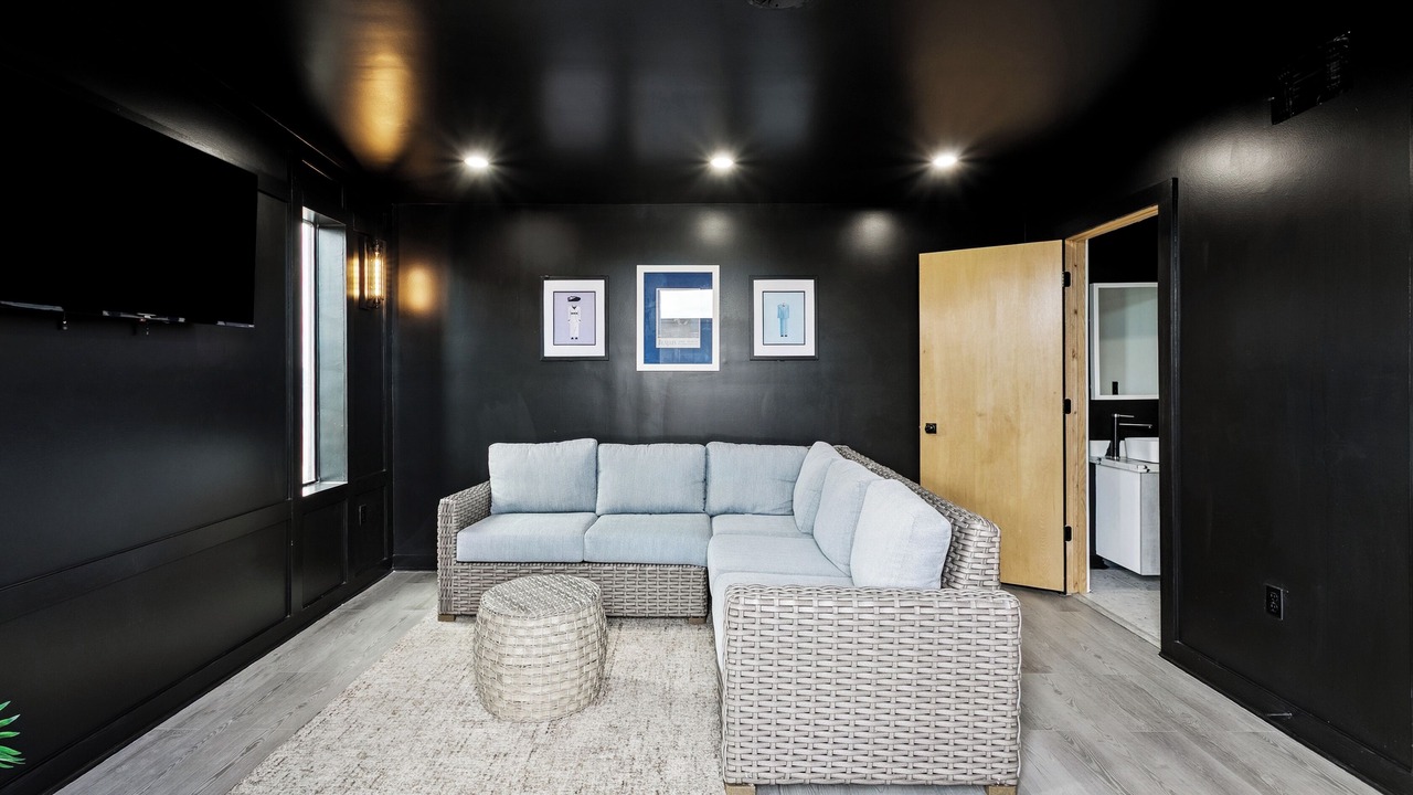 Photo of Livingroom in Faubourg Lafayette