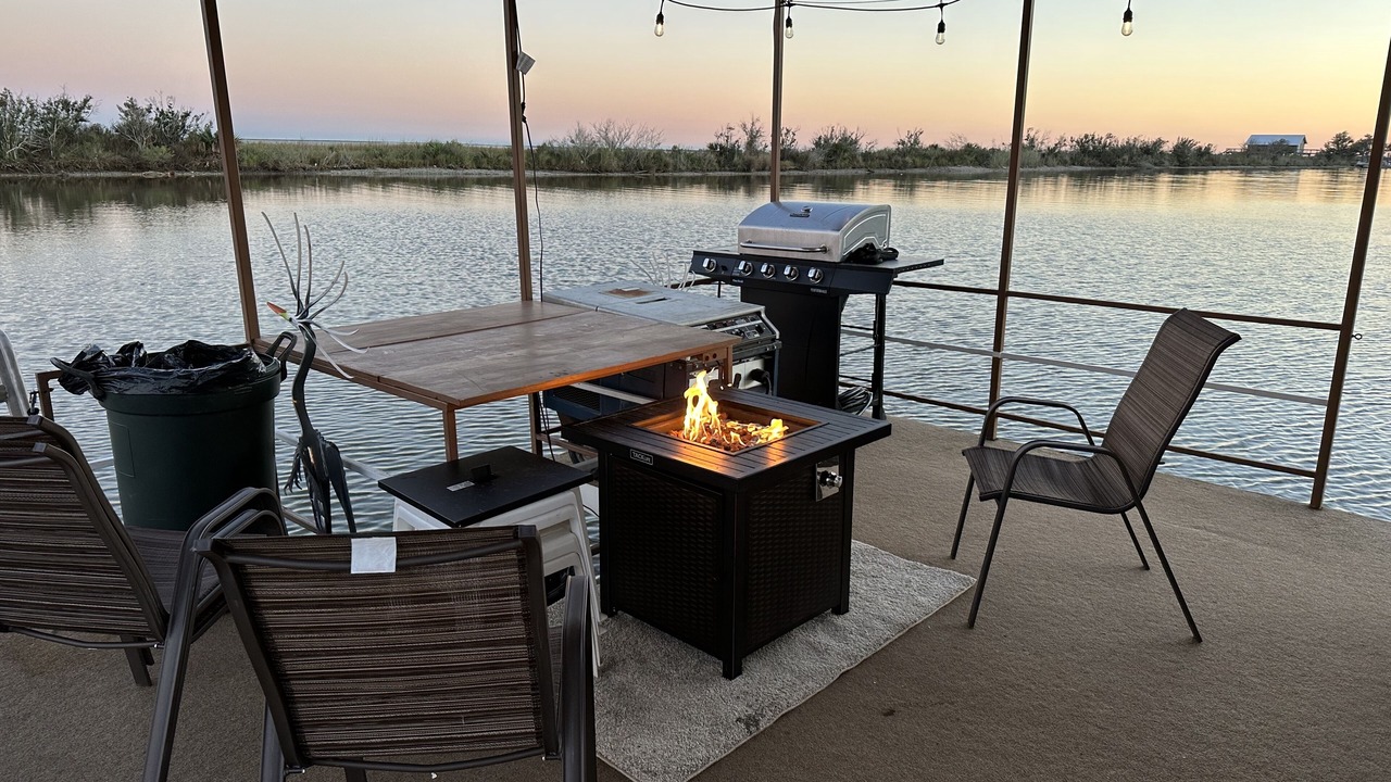 Photo of Patio Balcony in Cocodrie