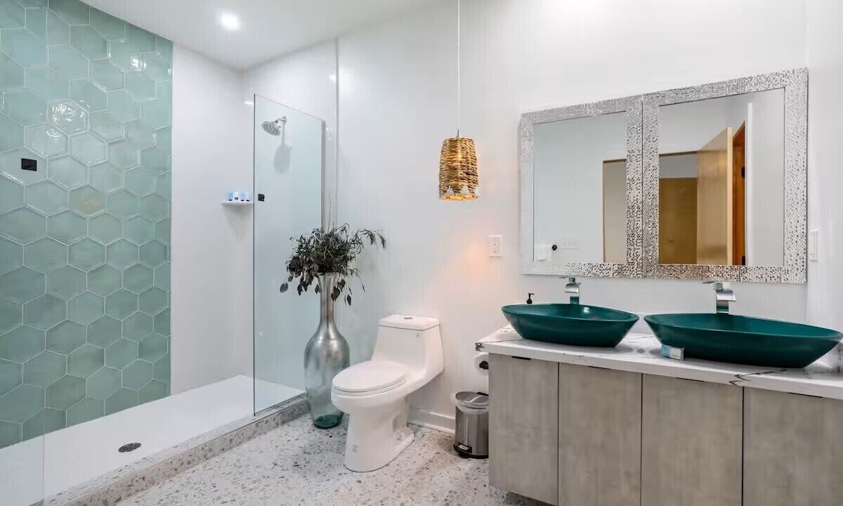 Photo of Bathroom in Faubourg Lafayette