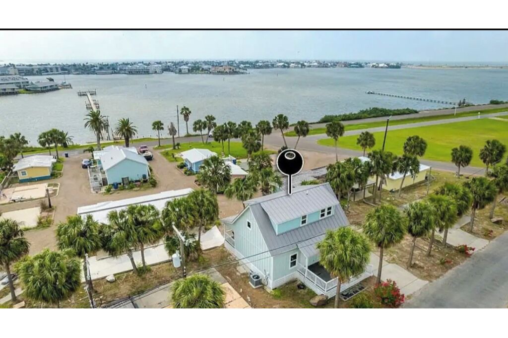 Photo of Outdoor in Key Allegro