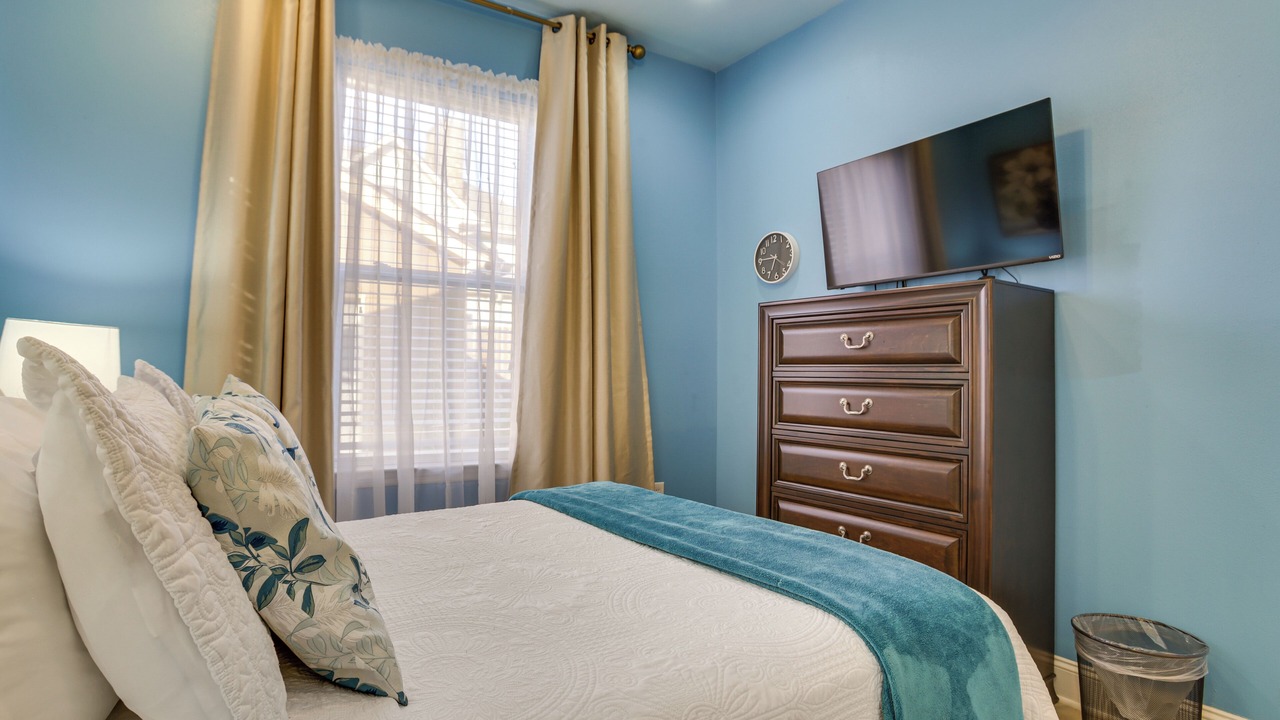 Photo of Bedroom in Gentilly Woods