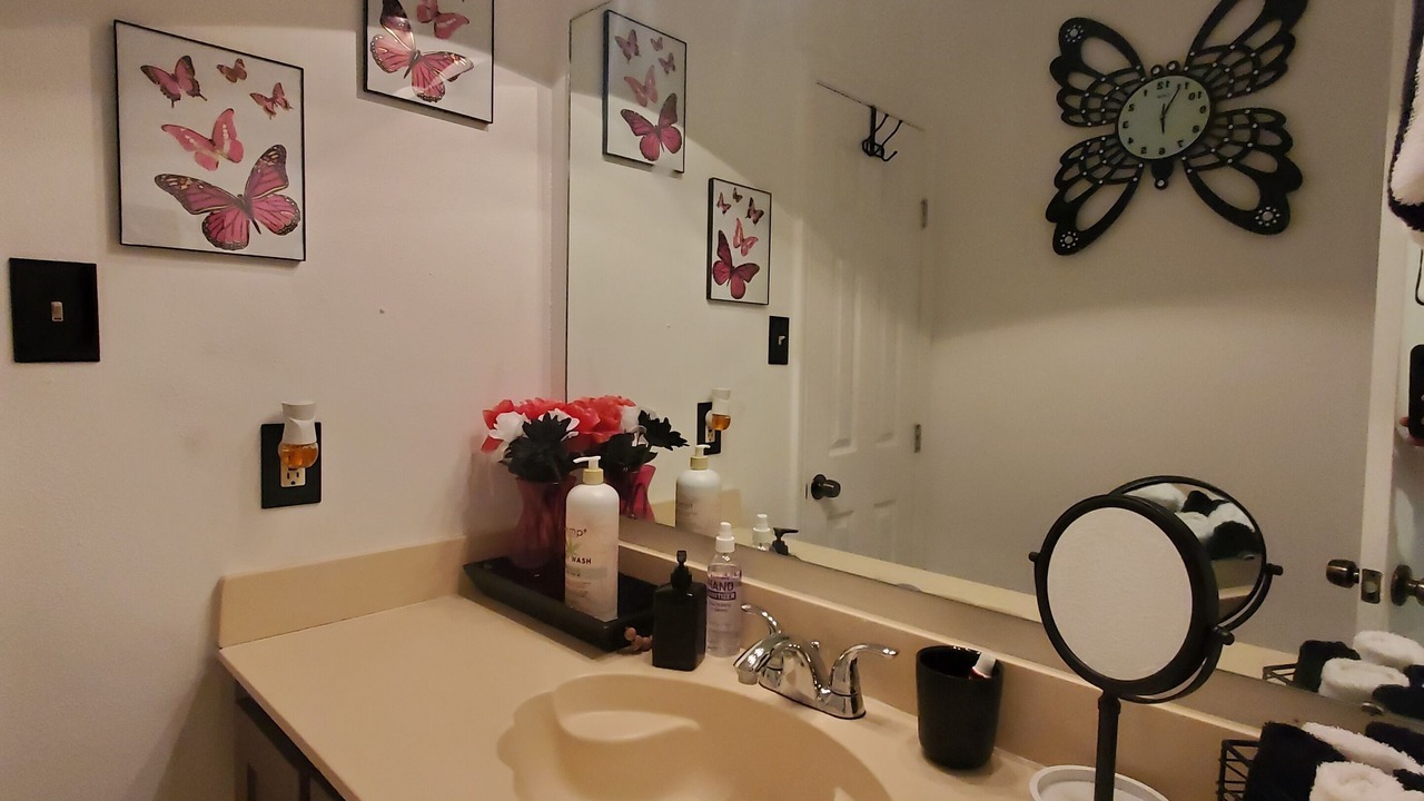 Photo of Bathroom in Destrehan