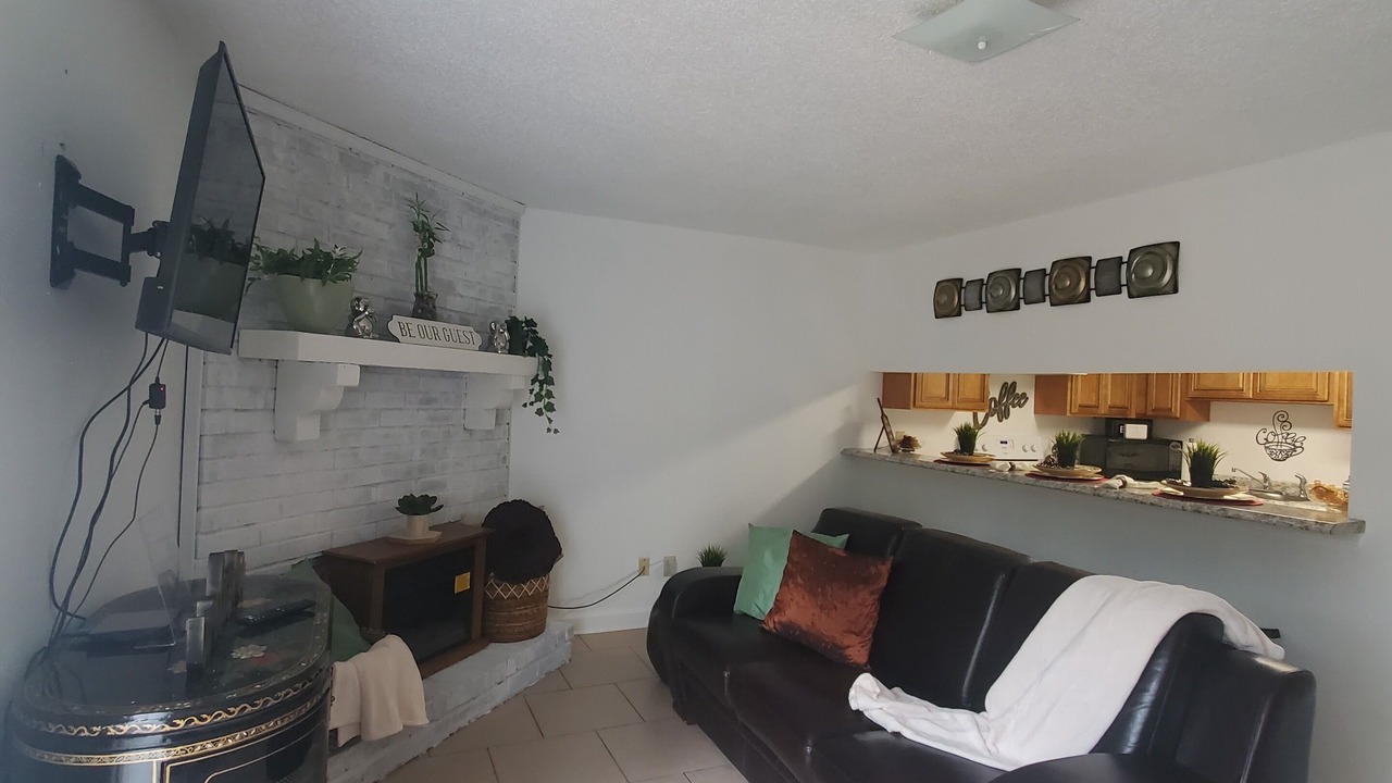 Photo of Bedroom in Destrehan
