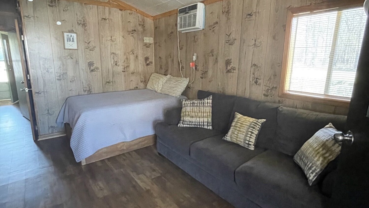 Photo of Bedroom in Breaux Bridge
