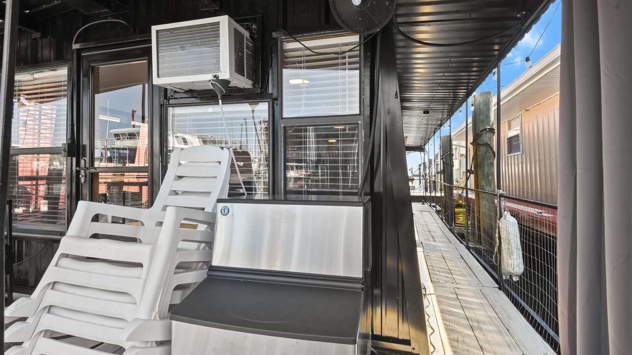 Photo of Patio Balcony in Venice