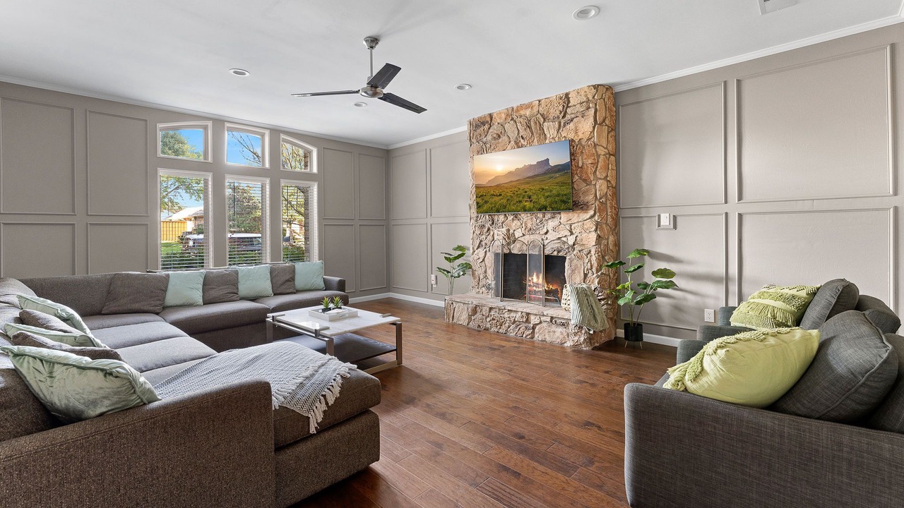 Photo of Bedroom in Lake Highlands