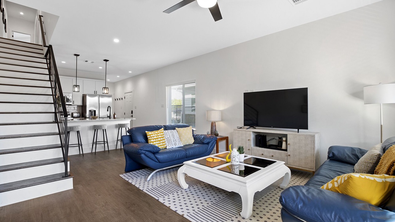 Photo of Livingroom in Highland Lake Estates