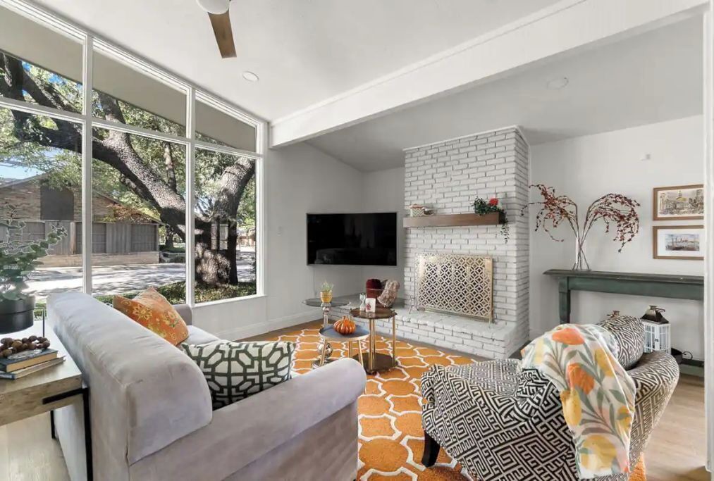 Photo of Livingroom in North Dallas