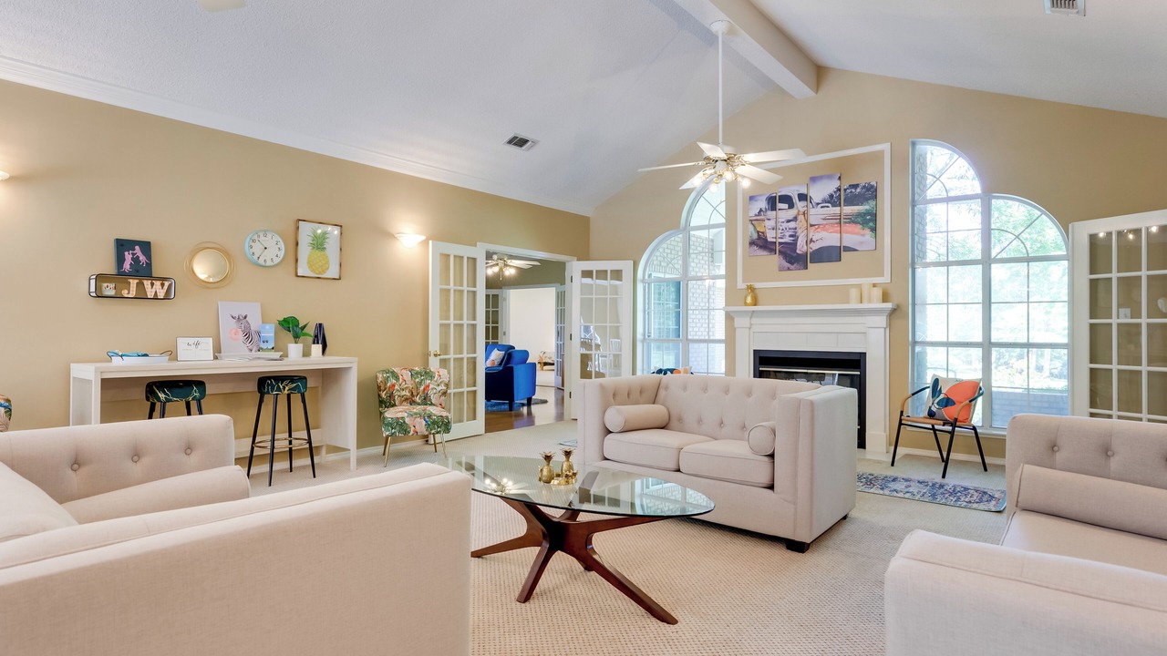 Photo of Livingroom in Diamondhead