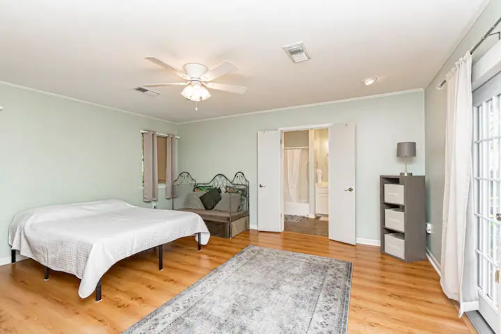 Photo of Bedroom in Mid City South